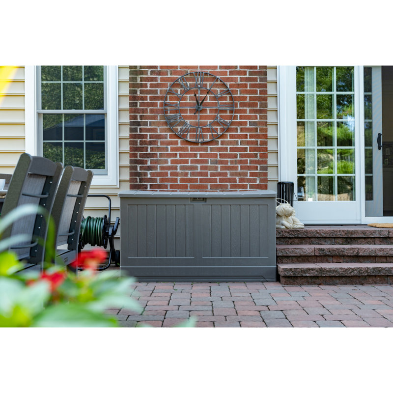 Suncast 200 Gallons Gallon Water Resistant Resin Lockable Deck Box in